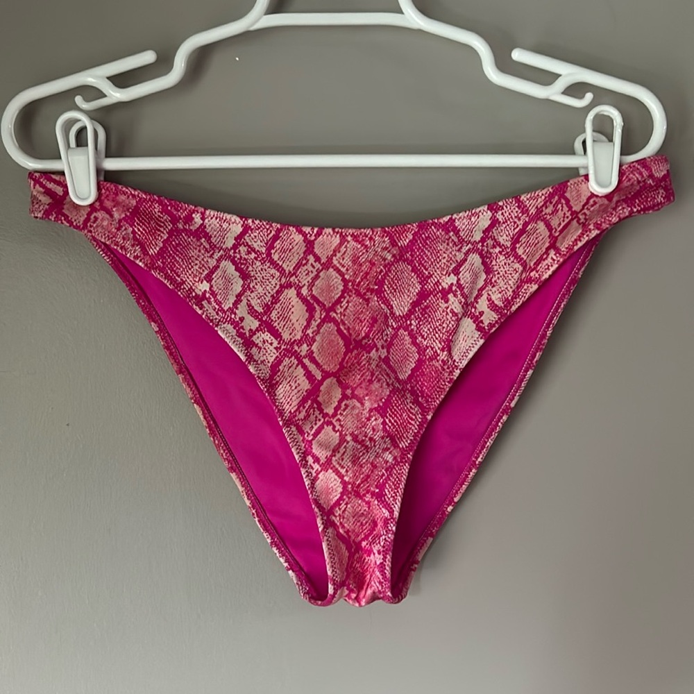 PACSUN L.A. Hearts Women’s Pink Python Bikini Bottoms